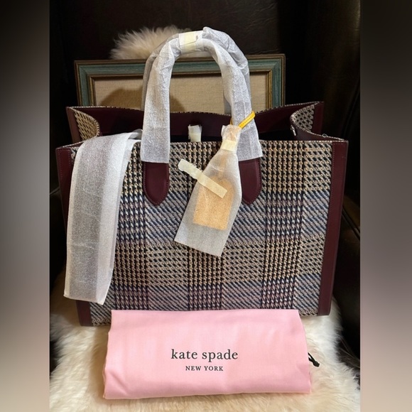 KATE SPADE NY TOTE BAG W/strap! NWT!!! And dustbag! THE FULL INCLUSION - Picture 8 of 13